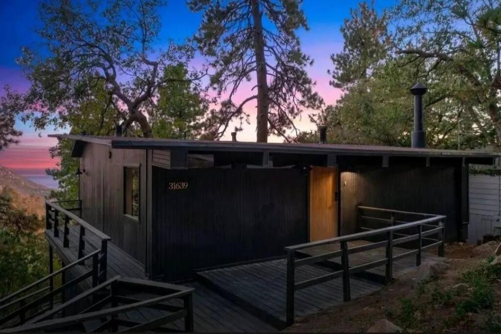 Updated Mountain Cabin Retreat With 180 Views Off Deck And Balcony Running Springs Eksteriør billede